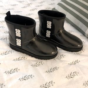 Ugg short rain boots!! Worn twice.